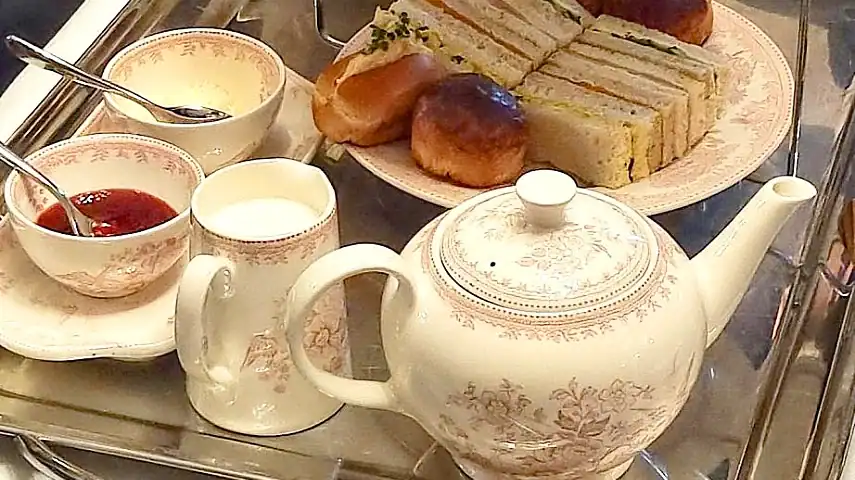 Afternoon tea in the Victorian hotel