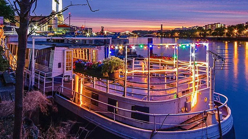 Battersea Barge comedy boat