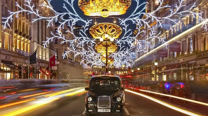 Christmas lights in London