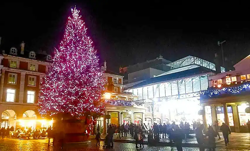 Christmas tree in Covent Garden