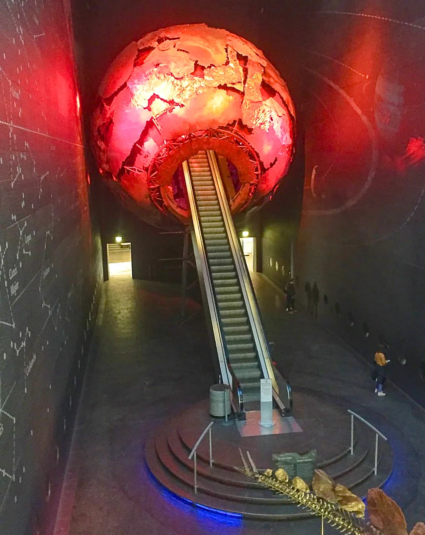 Escalator in the Earth Gallery Hall