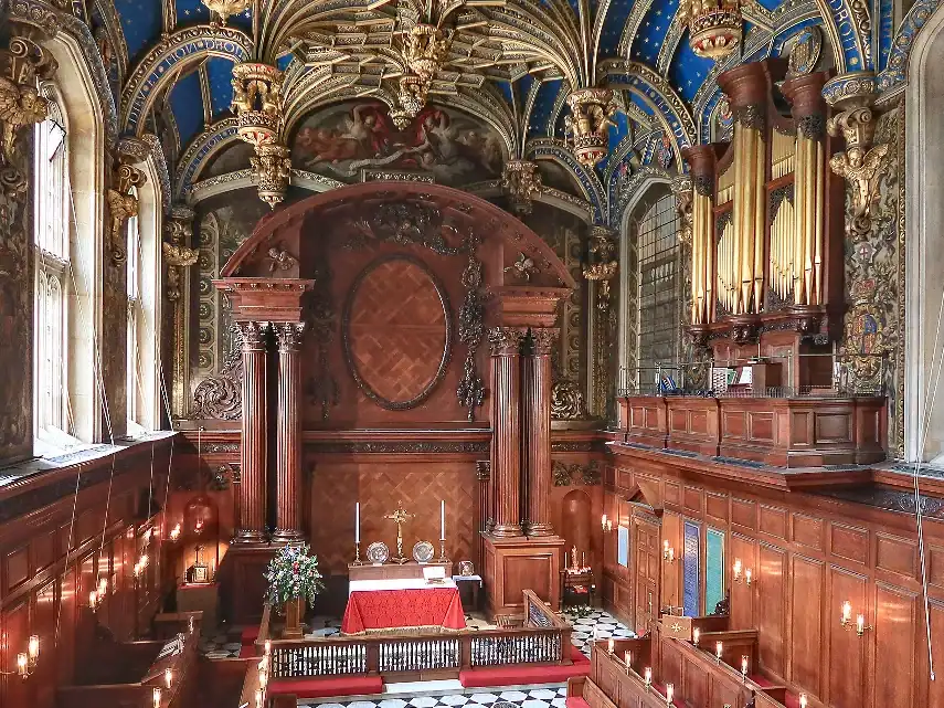 The Chapel Royal from Henry & Anne Boleyn's balcony