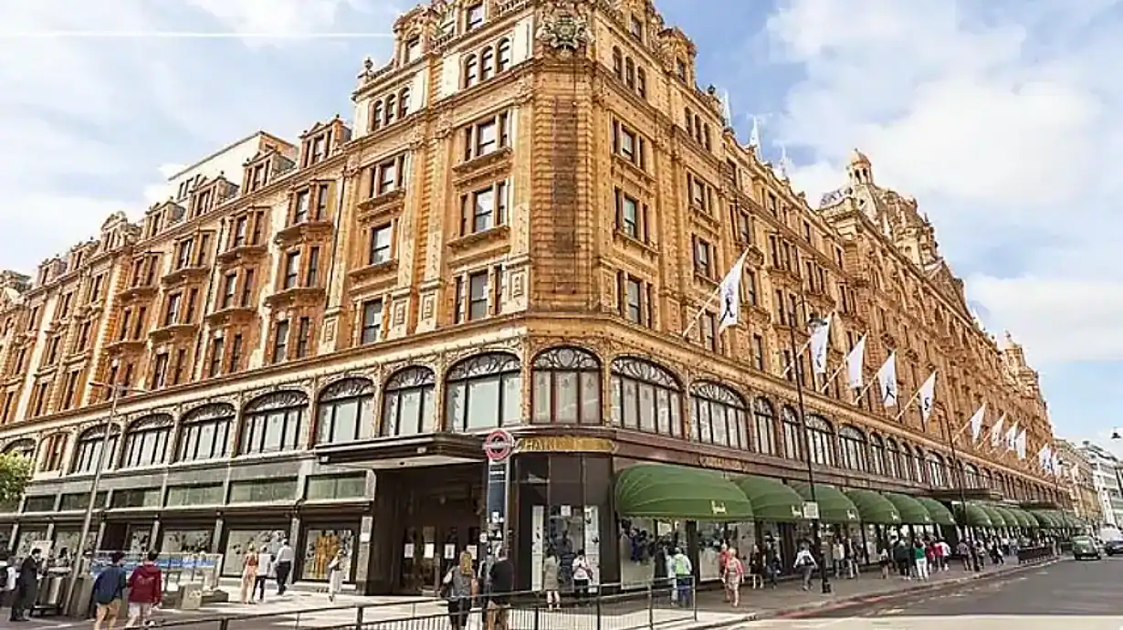 Harrods Tea Rooms - Champagne Afternoon Tea for Two