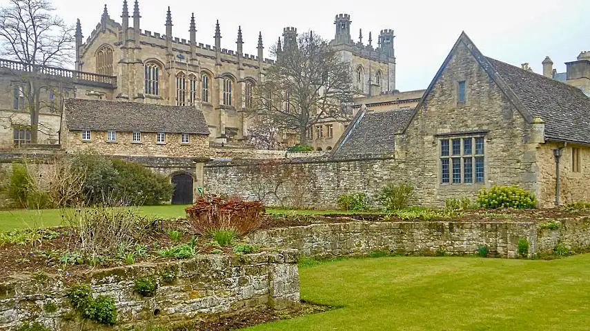 Oxford college