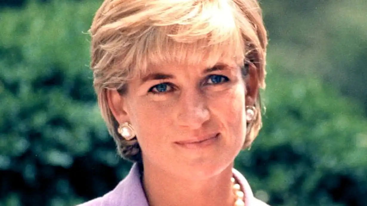 Secrets of Princess Diana with a cocktail