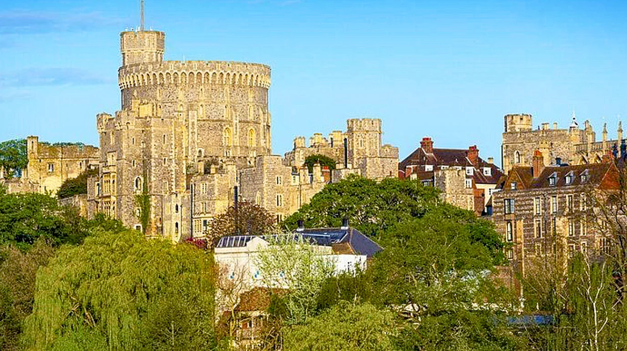 Stonehenge and Windsor Castle from London