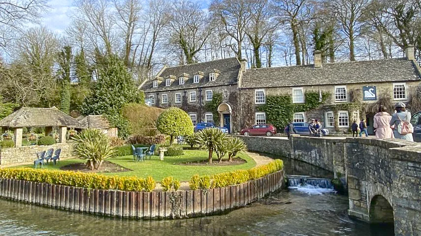 The 17th-century village of Bibury