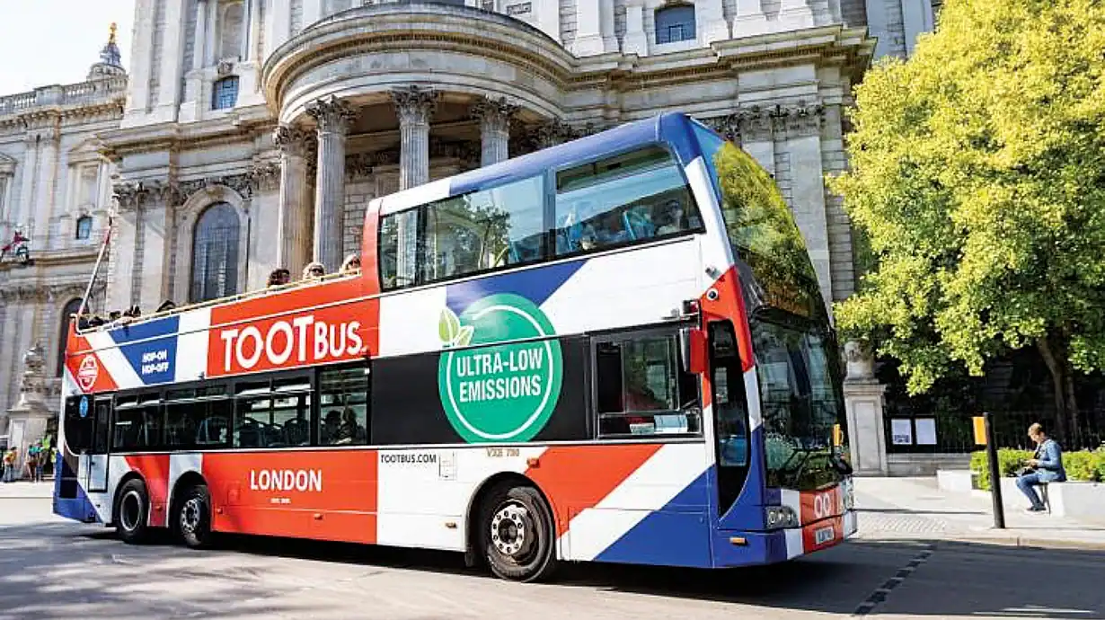 Tootbus Tour -- London Open-Top Sightseeing Bus