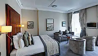 Grange Beauchamp Hotel Hotel bedroom
